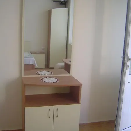 Πανσιόν Dimovi